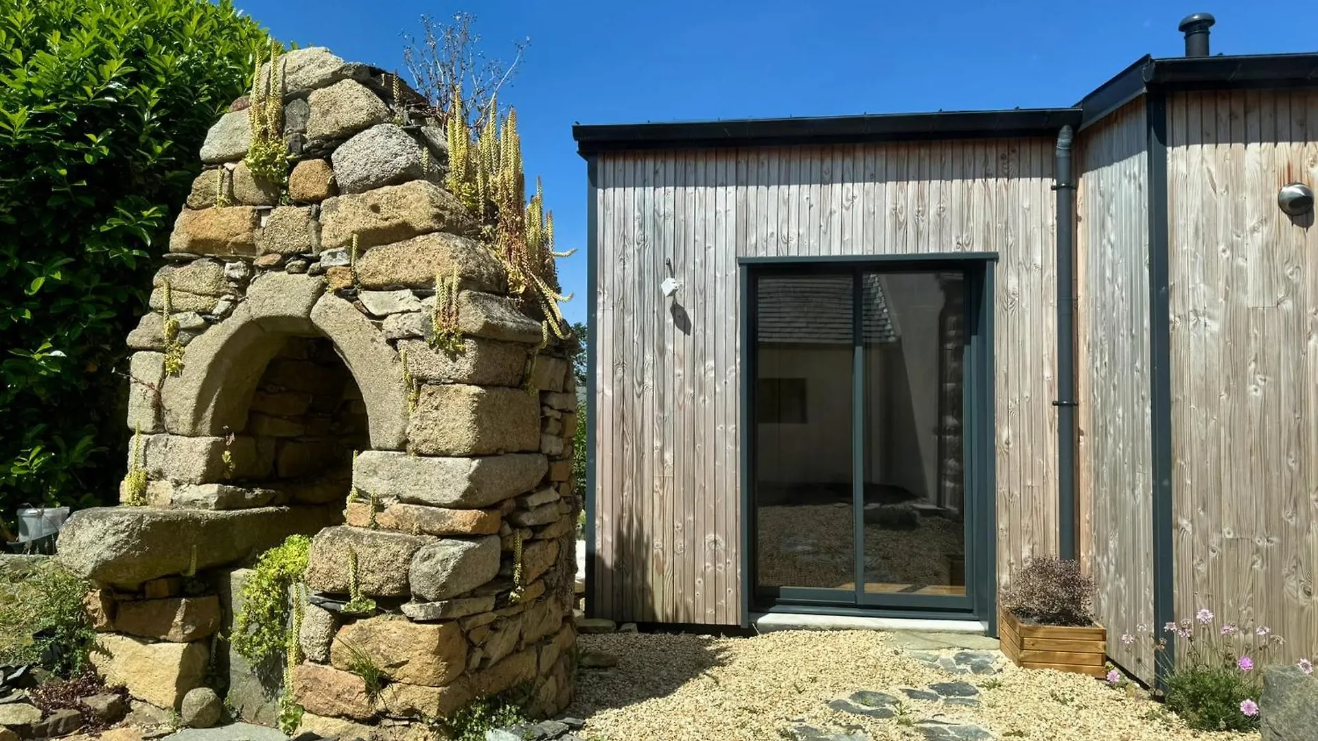 Rhun Even, Charmante Maison Bretonne Pour 6 Personnes Plougasnou