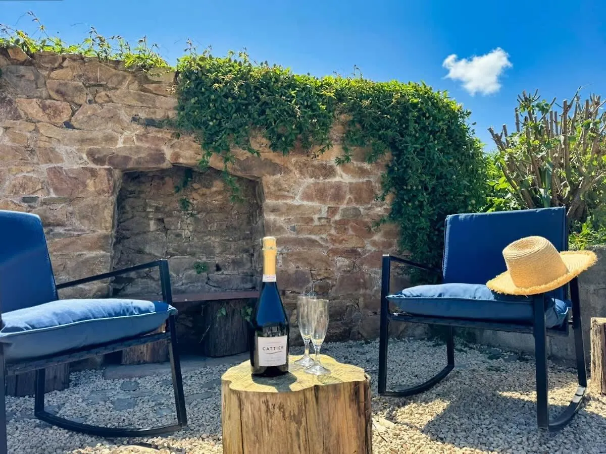 Сasa de vacaciones Rhun Even, Charmante Maison Bretonne Pour 6 Personnes Plougasnou Francia