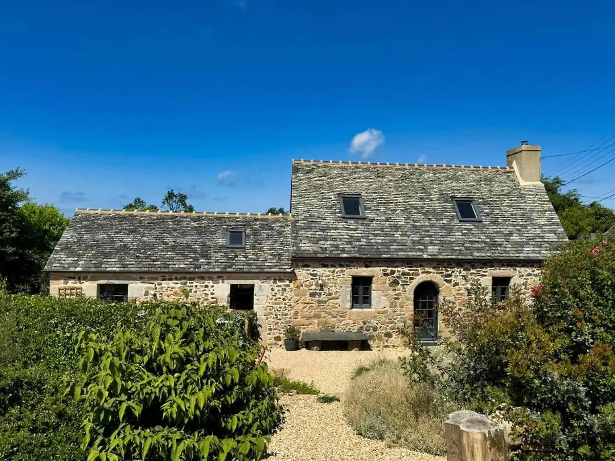 Rhun Even, Charmante Maison Bretonne Pour 6 Personnes Plougasnou 0*,